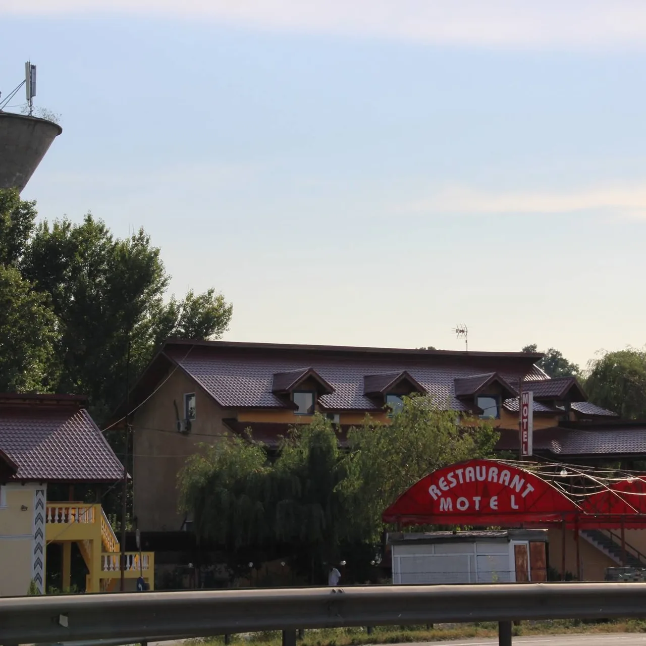Motel Restaurant Azur Km 36 A1 Bucuresti-Pitesti