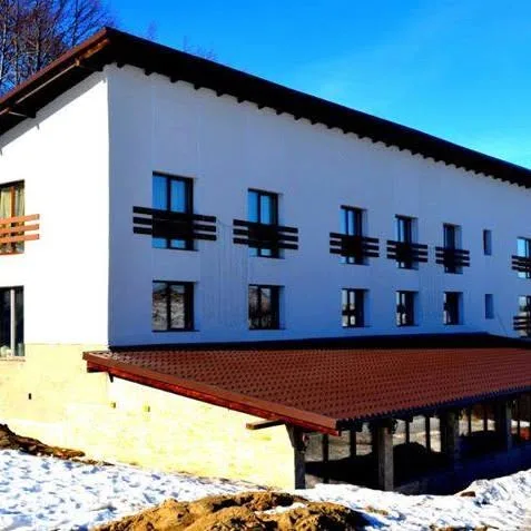 Pensiunea Colț de Rai