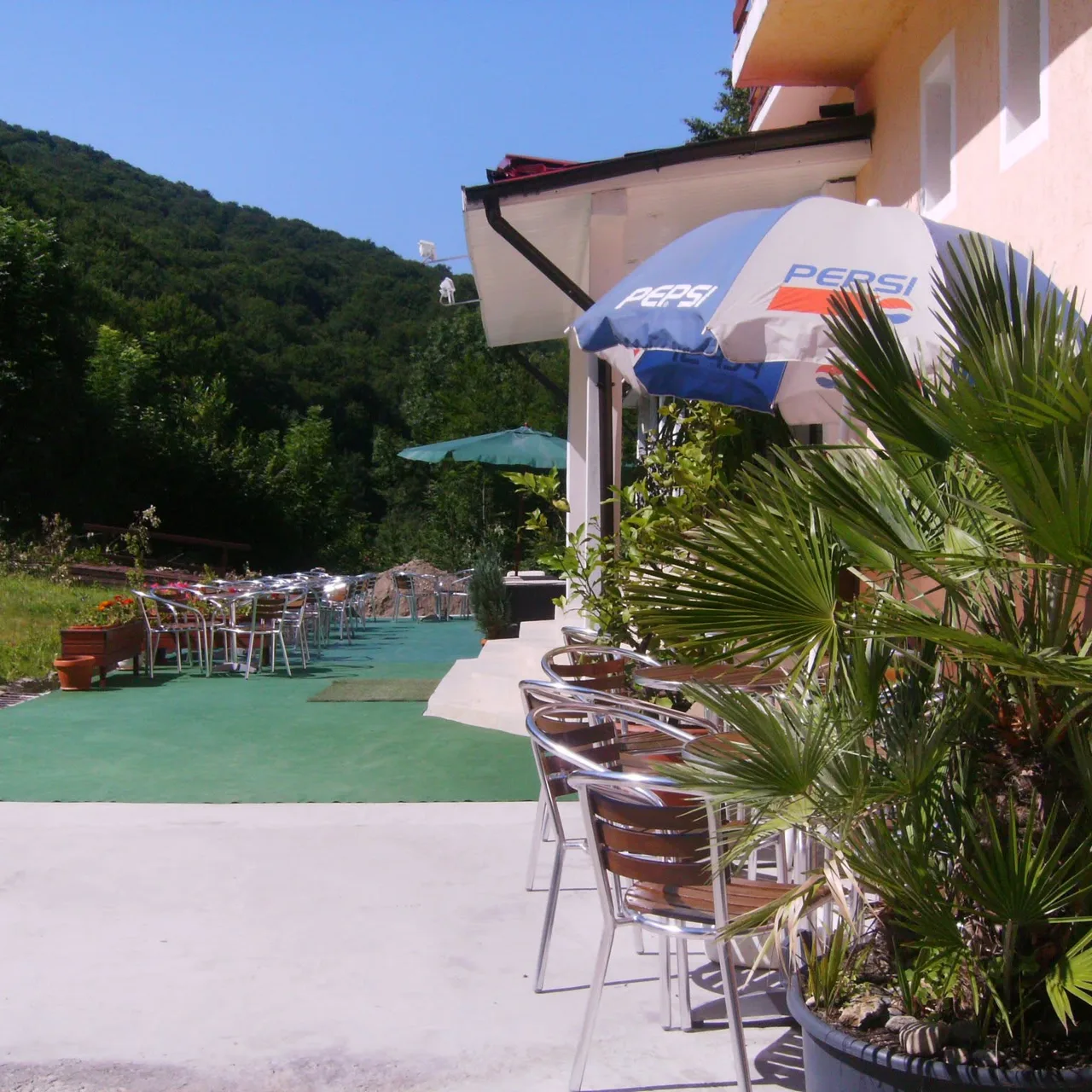 Panoramic hotel