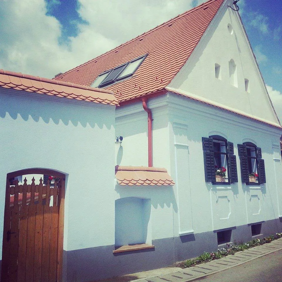 Kertiház Panzió
