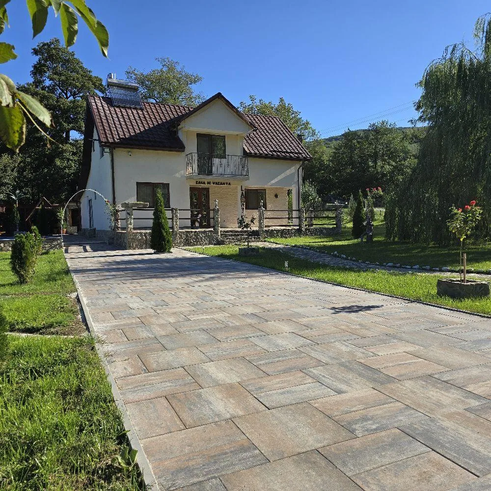 Casa de Vacanță la NYK