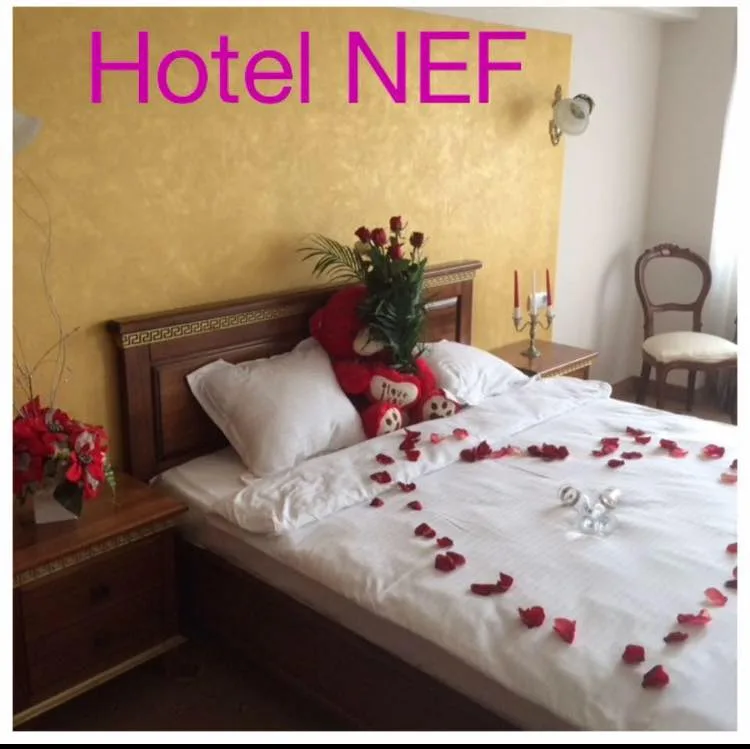 Nef