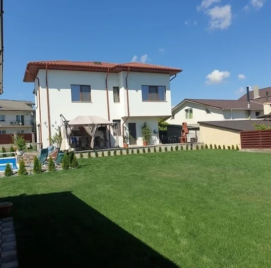 Nia's House