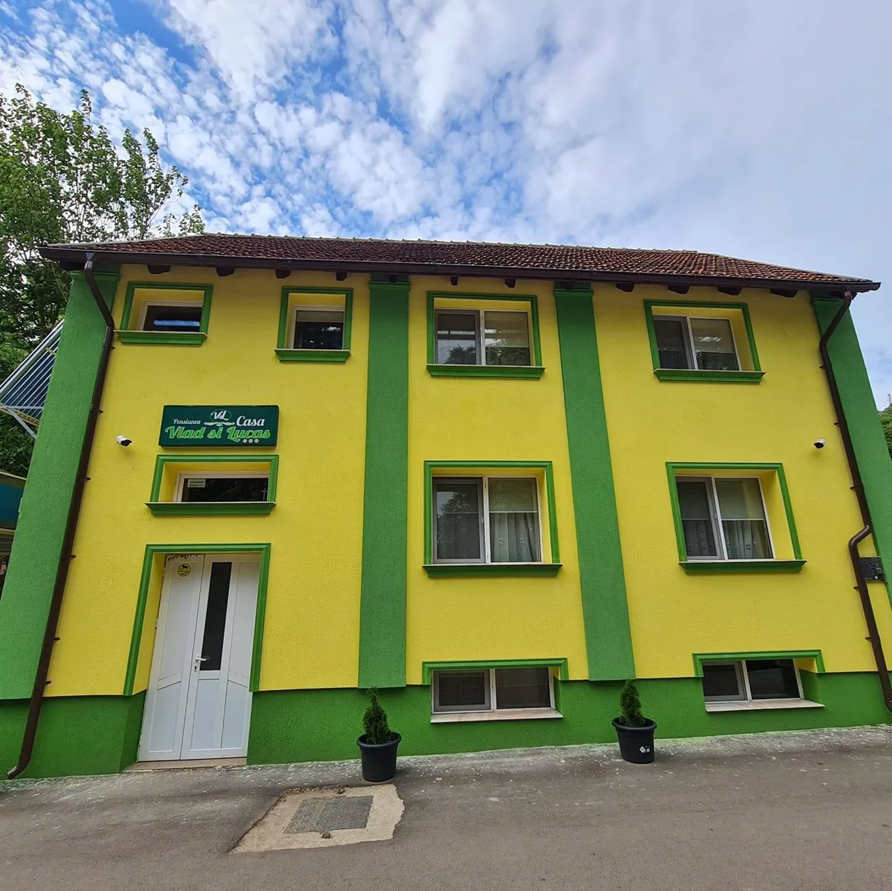 Casa Vlad si Lucas