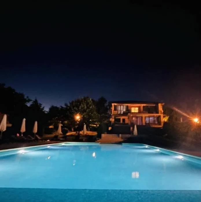 Villa Mataraua