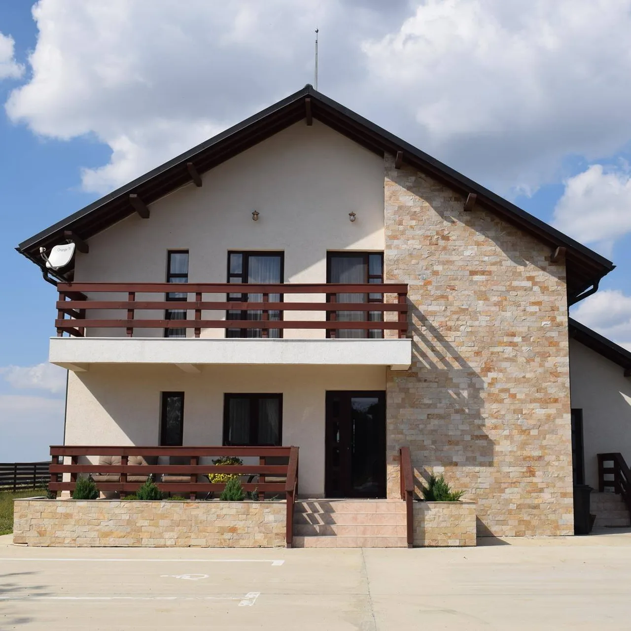 Pensiunea Aluniș
